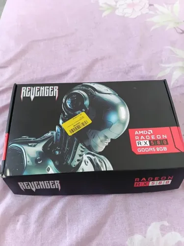 AMD Radeon RX 580 de 8GB (COM DEFEITO)