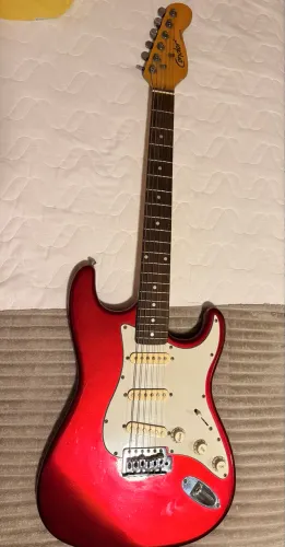 Vendo Guitarra Condor RX-20S Stratocaster