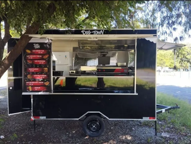 Trailer de Foodtruck ACM 3x2m Completo 