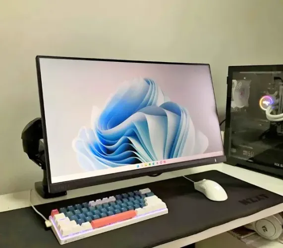 Philips Evnia 27" 180Hz 0,5Ms em MPRT e painel FAST-IPS. Novo lacrado, envio gratis olx