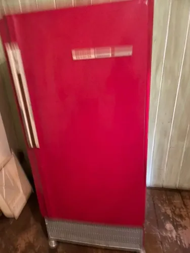 Geladeira modelo antigo FRIGIDAIRE