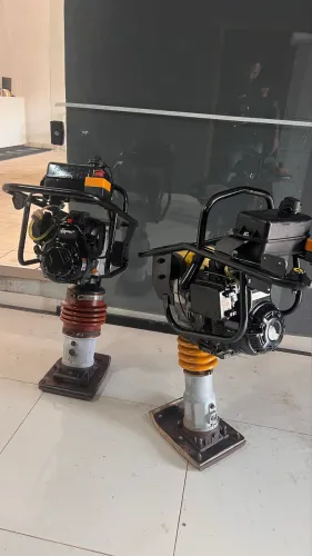 VENDO COMPACTADOR DE SOLO SEMI NOVOS BARATO 
