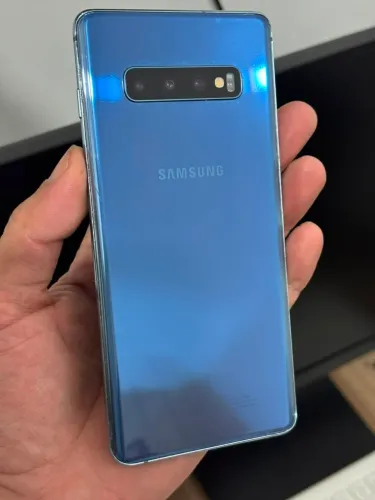 Samsung galaxy S10 Plus 128gb 16gb RAM. PERFEITO ESTADO