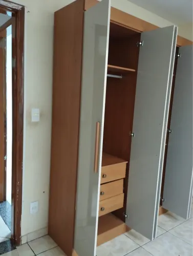 Guarda Roupa Casal 6 portas