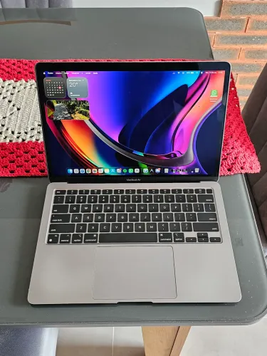 Macbook Air M1 - 8GB - 86% Bateria