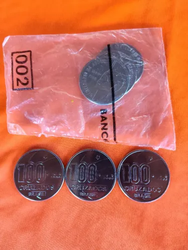 Moedas comemorativas 100anos da escravidão