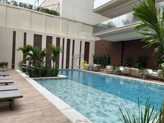 Apartamento à venda na Vila Romana com 4 quartos, 3 suítes e 4 vagas