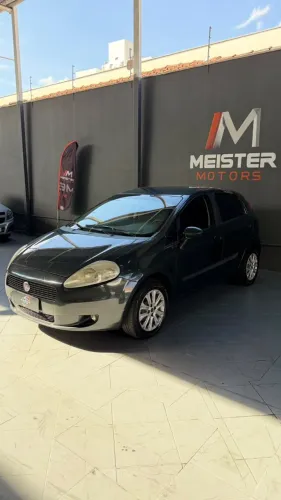 Fiat Punto Attractive 1.4 Fire Flex 8V 5P 2012