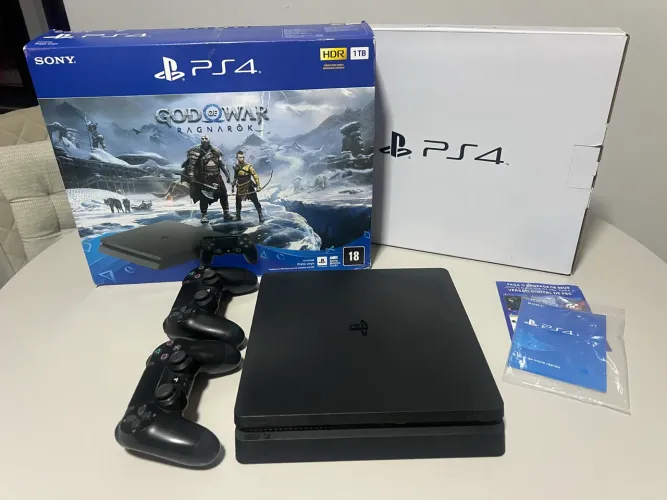 Play 4 Slim de 1 terabyte