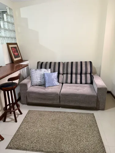 Apartamento mobiliado de 2 na Praia da Costa 