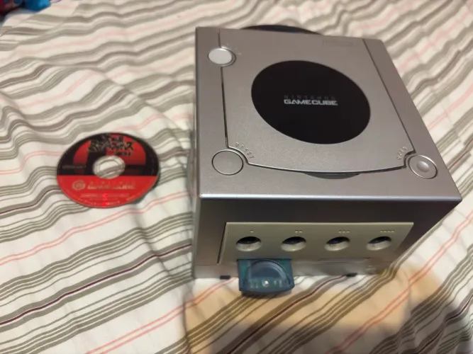 GAMECUBE Japones Leitor Fraco