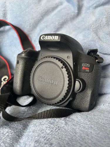 Canon T7i Kit 18-55mm