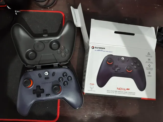 Controle Gamesir T4 Nova Lite - Hall effect - Tri mode