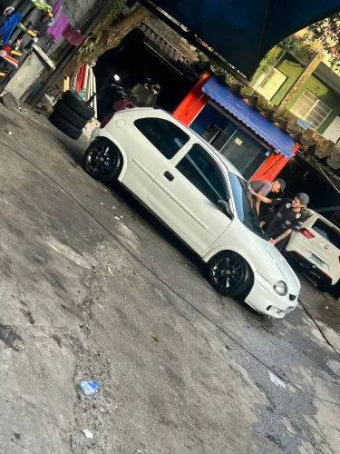 Chevrolet Corsa GL 1.6 MPFI / 1.4 EFI 2P E 4P 1996