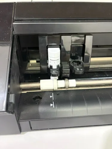 Cameo 4 - máquina de corte para papelaria personalizada 