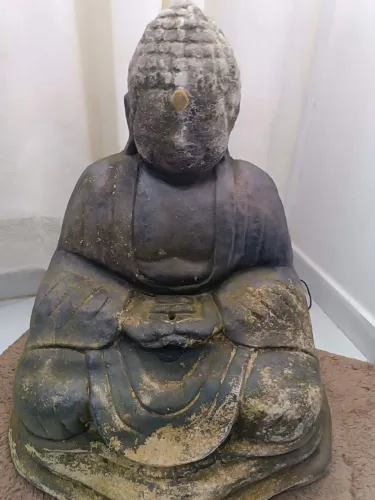 Escultura Buda em cimento