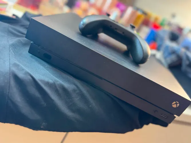 Xbox one X