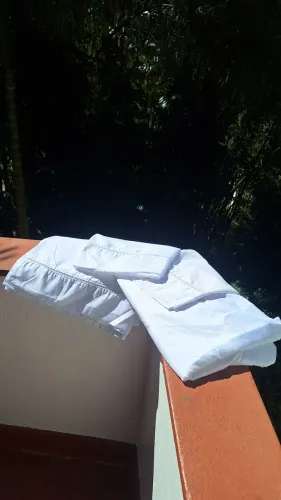 Jogo de lençol branco casal