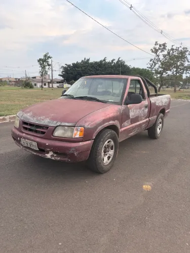 Chevrolet S10 Pick-up Std. 2.2 MPFI / EFI 1995