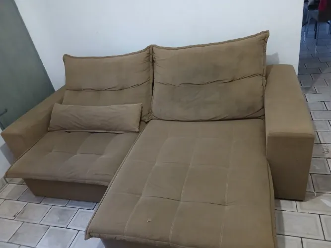 Sofá retrátil e reclinável 