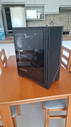 Pc Ryzen 7 7700x / 1tb / 32gb / 850w / Rtx 5070