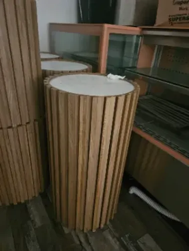 Pedestal mdf redondo
