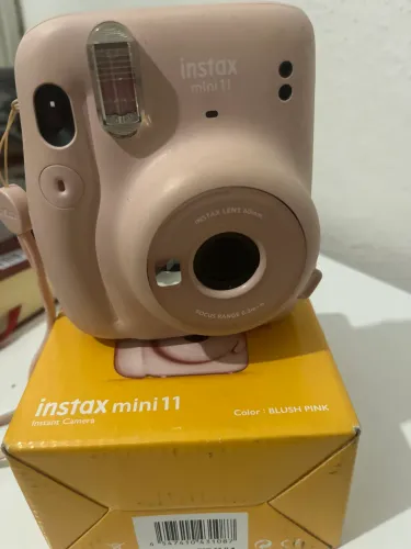 Câmera Insta Mini 11