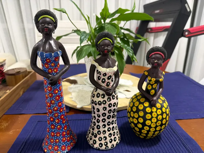 Bonecas de barro artesanato