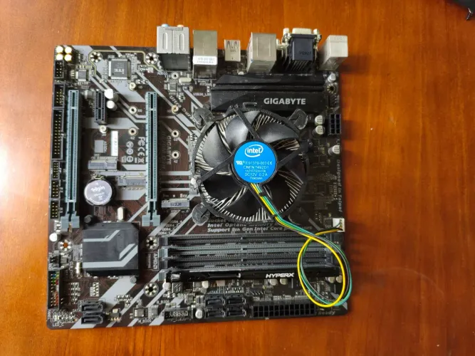 Kit DDR4 com processador I5.