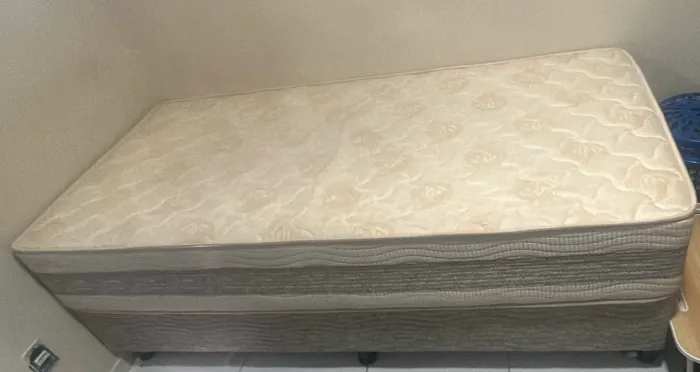 Cama box (solteiro)