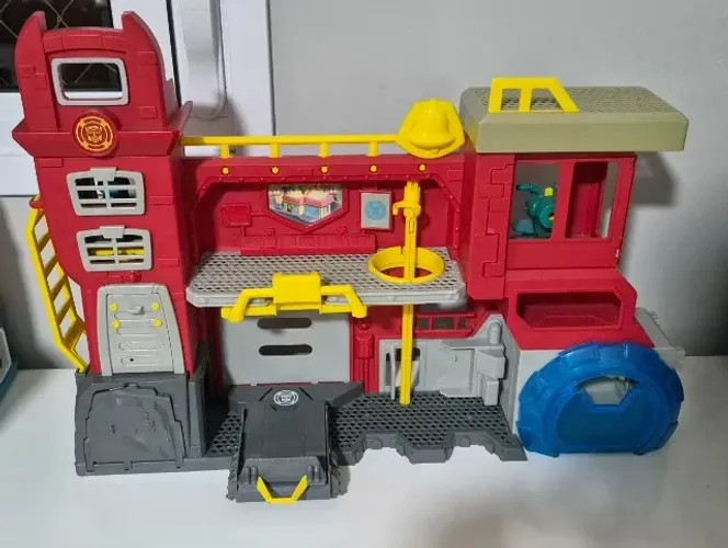 Transformers Rescue Bots Quartel Dos Bots