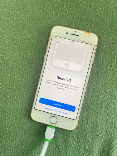 iPhone 8 