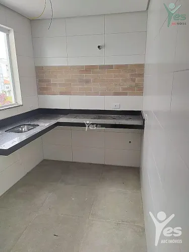 Apartamento sem condomínio,2 quartos sendo 01 suíte ,02 vagas na Vila América em Santo And