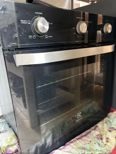 Forno elétrico Eletrolux 80l