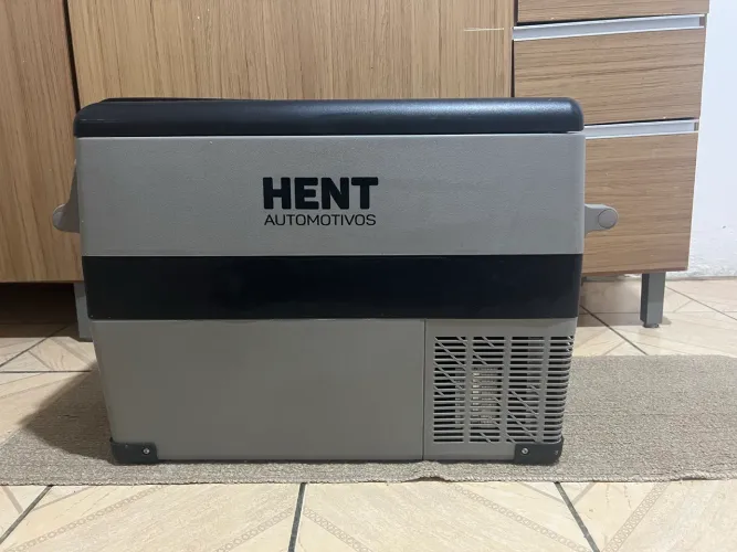 Geladeira portátil Automotiva Hent
