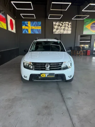 Renault Duster Dynamique 2.0 Hi-flex 16V Aut. 2015