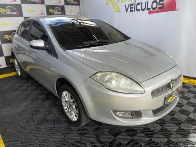 Fiat Bravo Essence Dualogic 1.8 Flex 16V 5P 2013