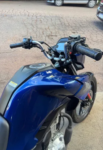 Vendo fan 2025 Apenas 19.000$