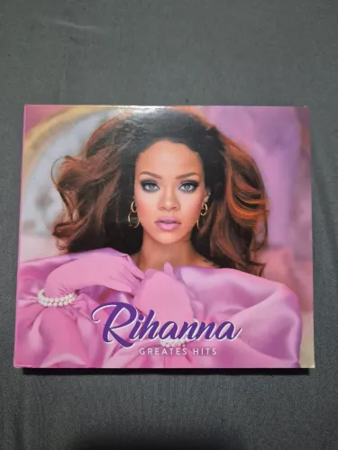 CD Rihanna Greatest Hits