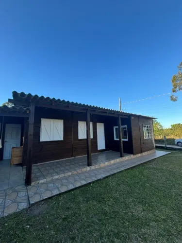 Casa para Locação em Garopaba, Campo Duna, 2 dormitórios, 1 banheiro, 1 vaga