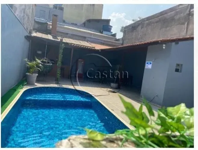 sobrado com piscina