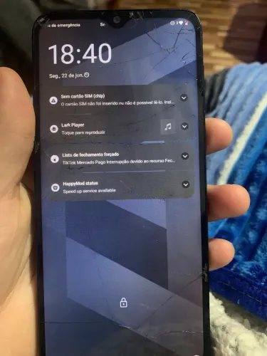 Celular à venda