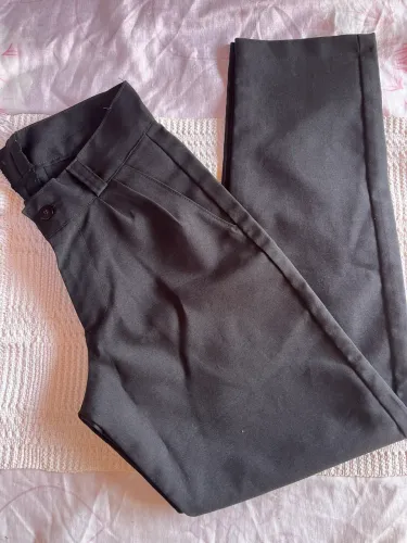 Calça social masculina tamanho 9 anos