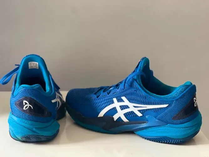 Tênis ASICS Court FF 3 Novak Clay + Pressurizador de bolas de tênis/padel/beach