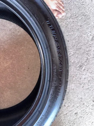 Kit 4 Pneus Usados Bridgestone Turanza T005 225/45 R17 91w Aro 17