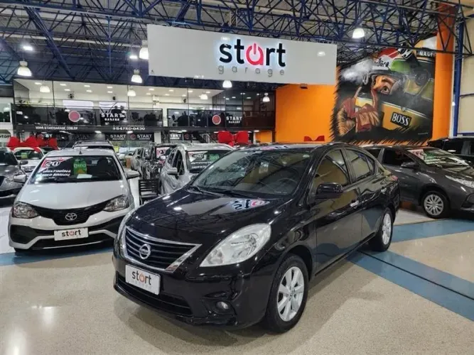 Nissan Versa SL 1.6 16V Flex Fuel 4P Mec. 2013