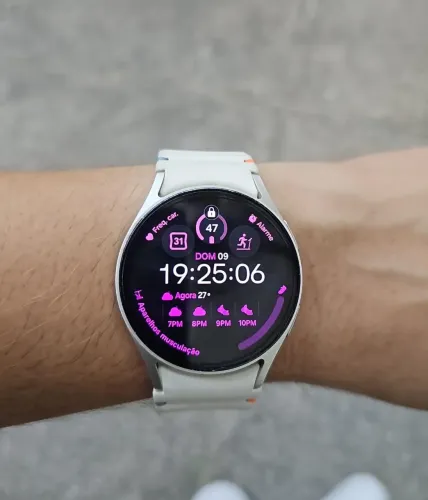 Smartwatch Samsung Galaxy Watch7 40mm Creme 32GB Bluetooth