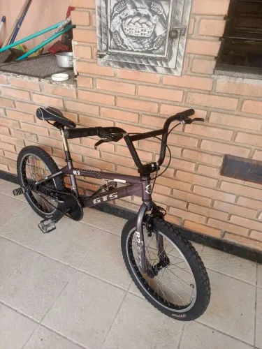 Bicicleta BMX GTS B2
