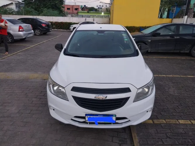 Chevrolet Onix JOY Hatch 1.0 8V Flex Mec. 4P 2018