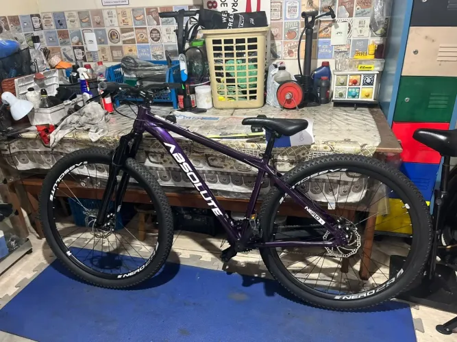 Vendo bicicleta absolute com 3meses de uso com nota fiscal